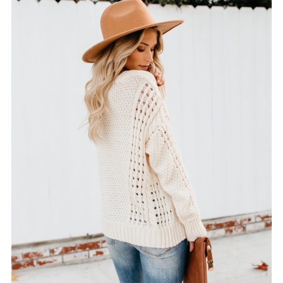 STELLA Loose Knit Pullover Sweater - Picture 8 of 8